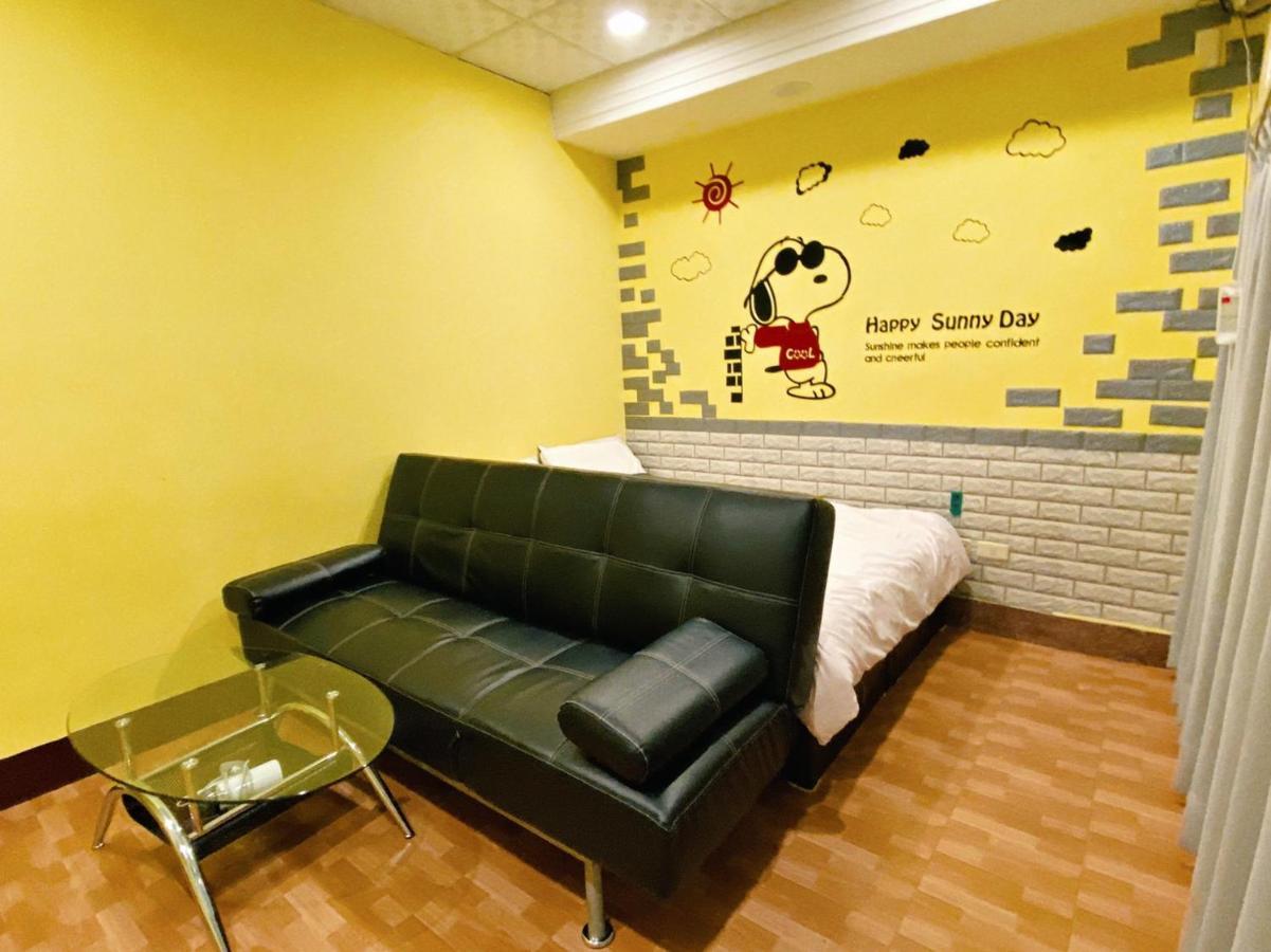 旅fun逢甲 Apartamento Taichung Exterior foto